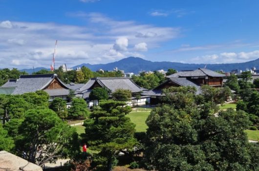 nijo-catle-tours-honmaru